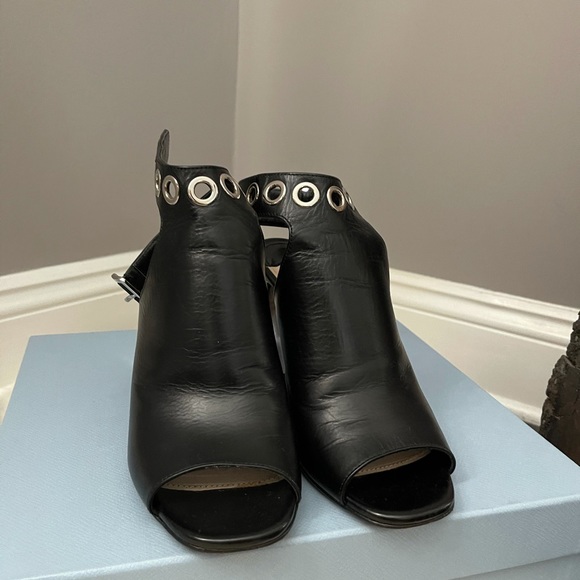 PRADA Open Toe Metallic Rivet Block Heel Sandals 6 - Picture 10 of 15